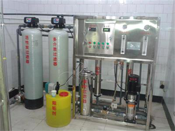 軟水器到后期為什么不能吸鹽？